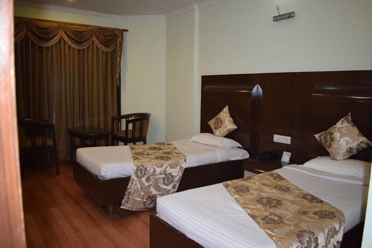 Hotel Vaibhav Варанасі Екстер'єр фото